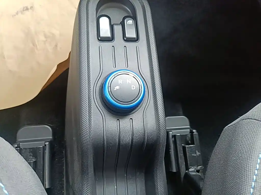 Wuling MINIEV — миниатюра 14
