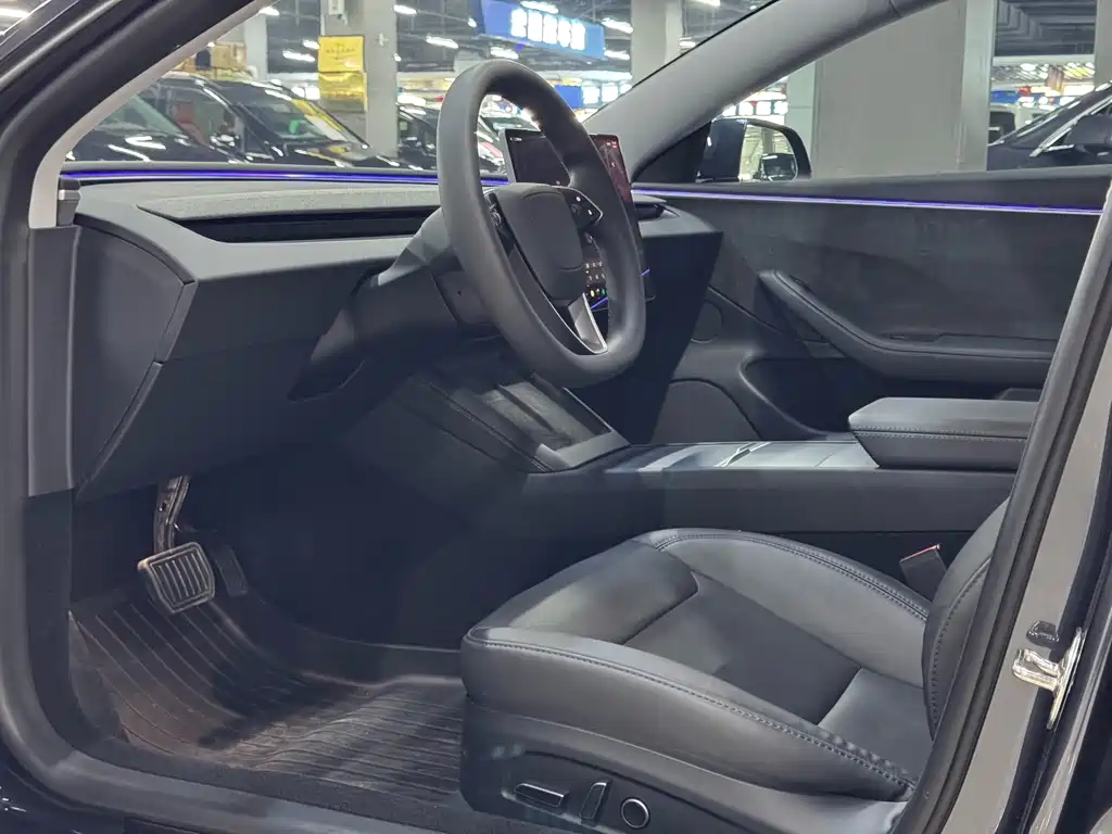 Tesla Model 3 — фотографии объявления, Фото 5