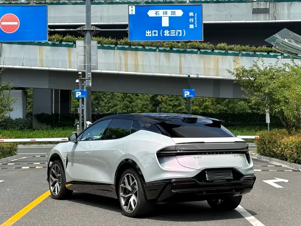 Lotus Eletre — миниатюра 9