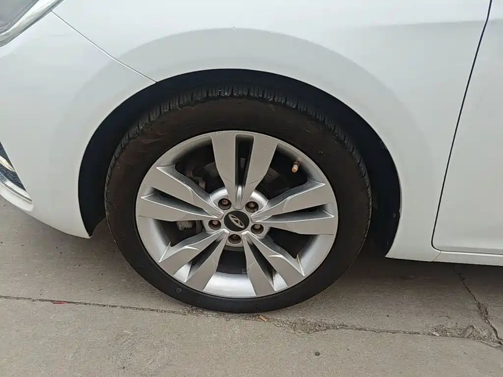 Chery Arrizo 5 — миниатюра 23