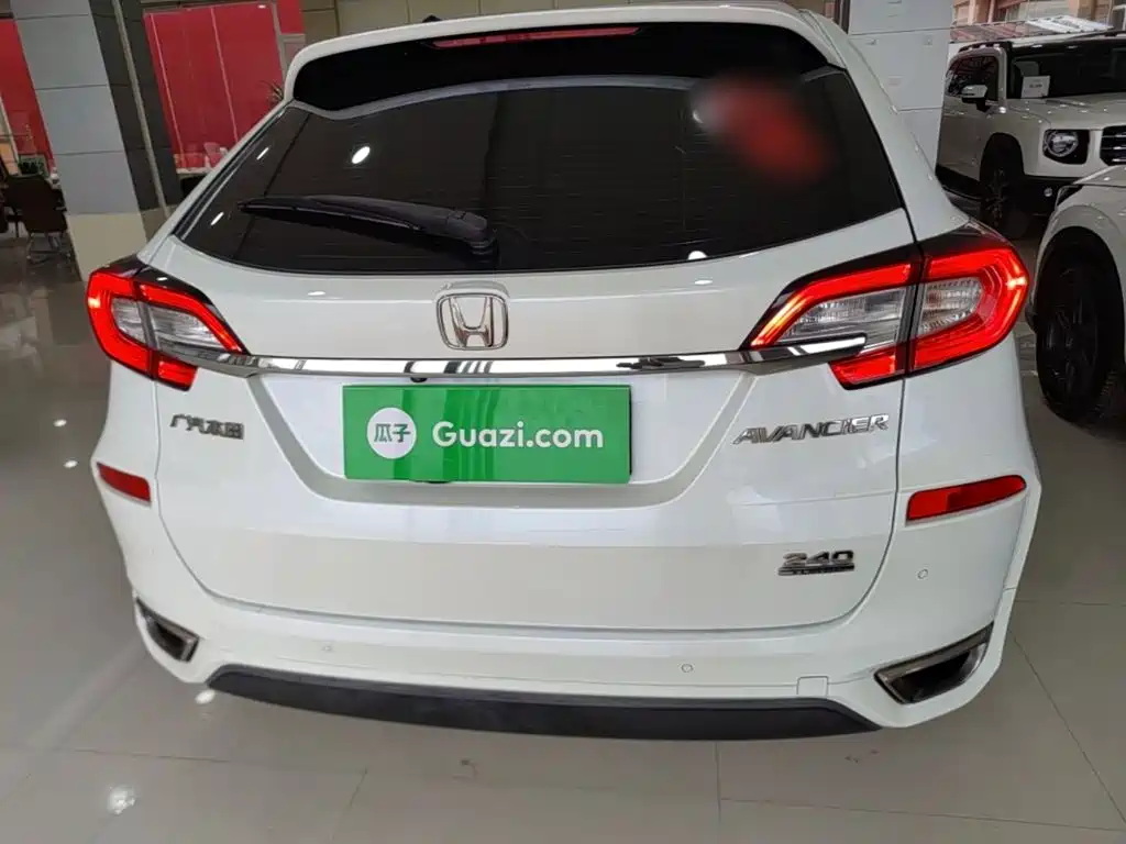 Honda Avancier — миниатюра 6