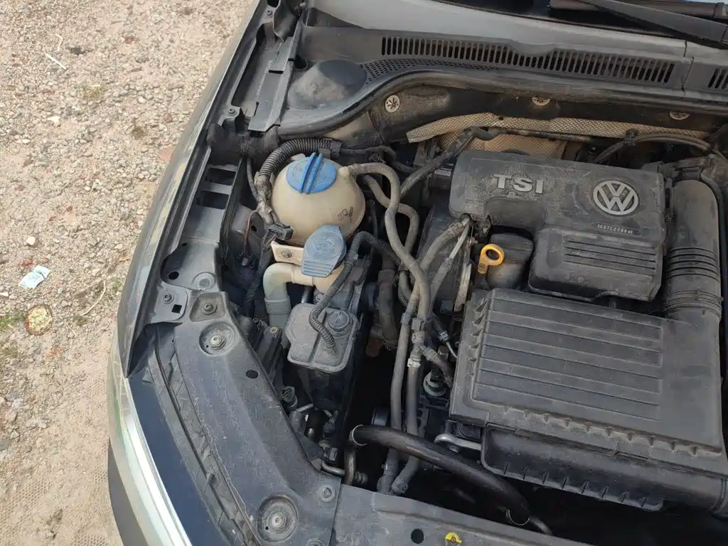 Volkswagen Sagitar — миниатюра 20