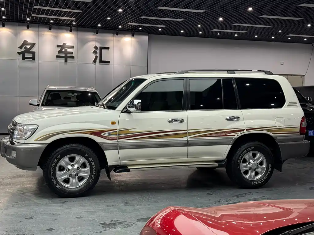 Toyota Land Cruiser — миниатюра 13