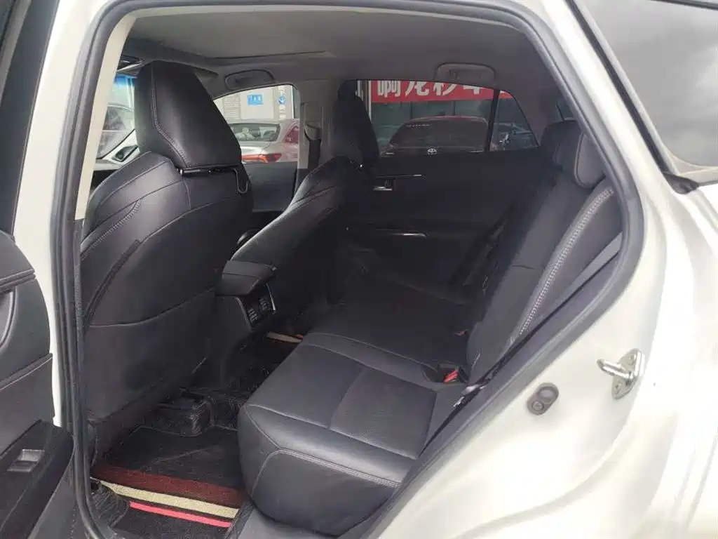 Toyota Venza — миниатюра 5