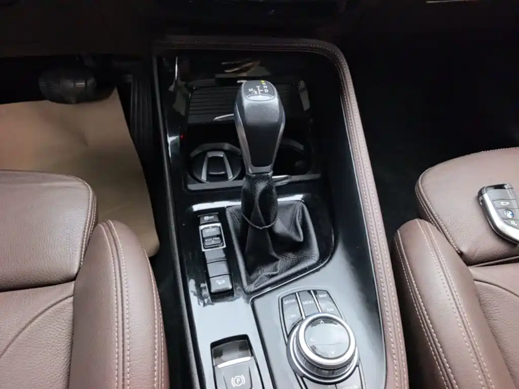 BMW X1 — миниатюра 14