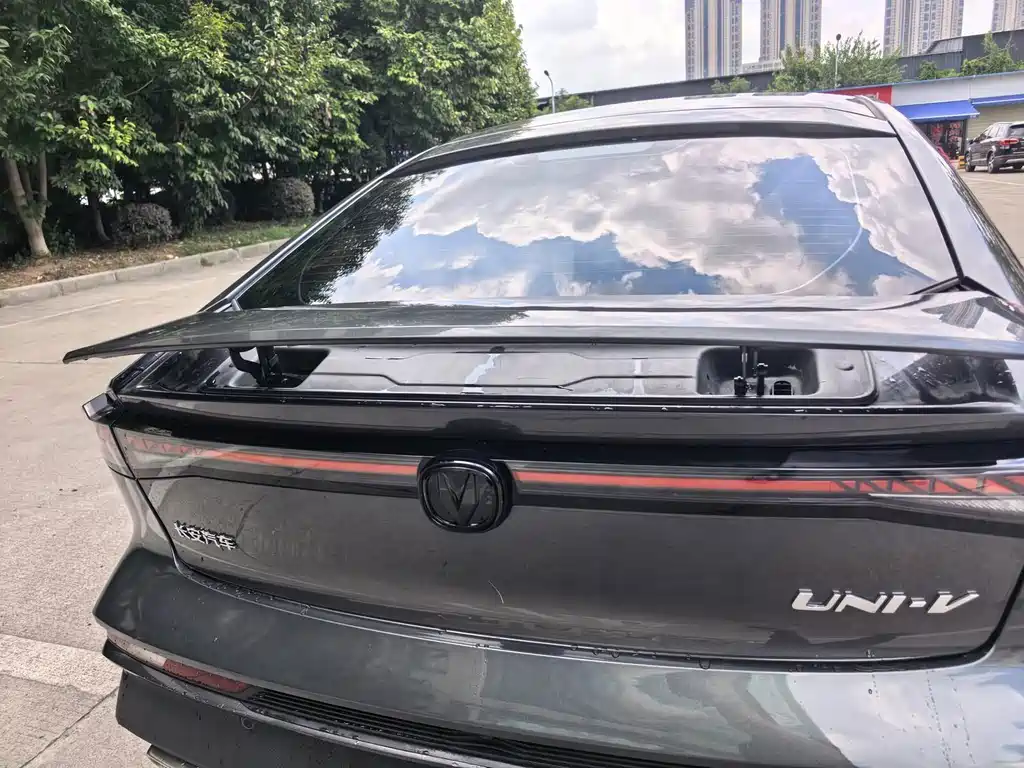 Changan UNI-V — миниатюра 17