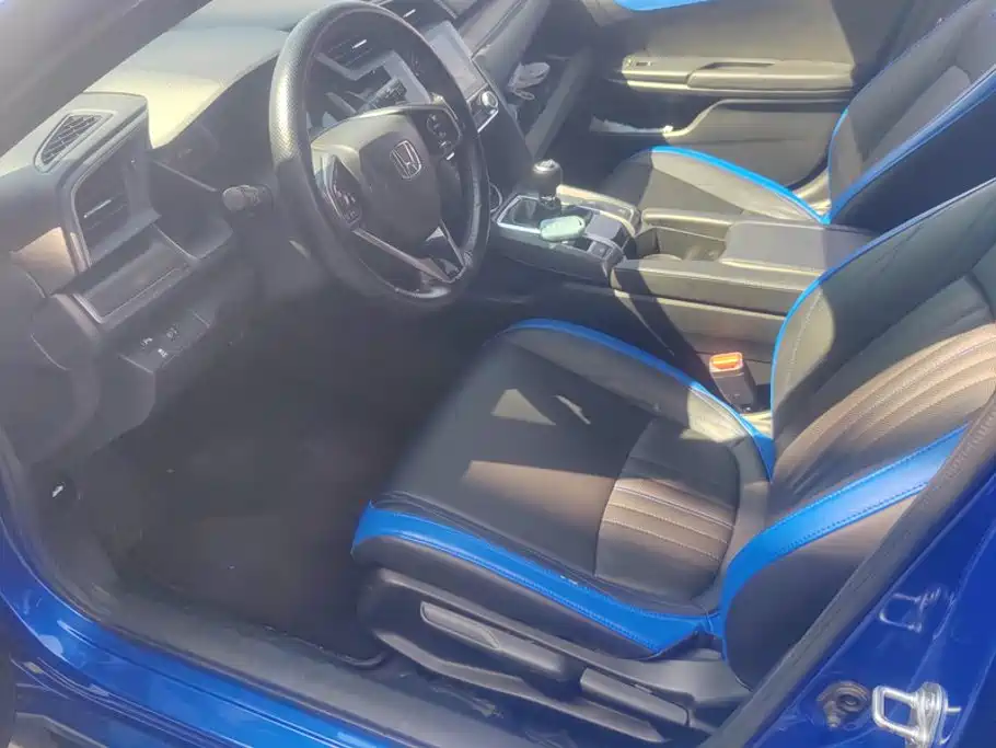 Honda Civic — миниатюра 9