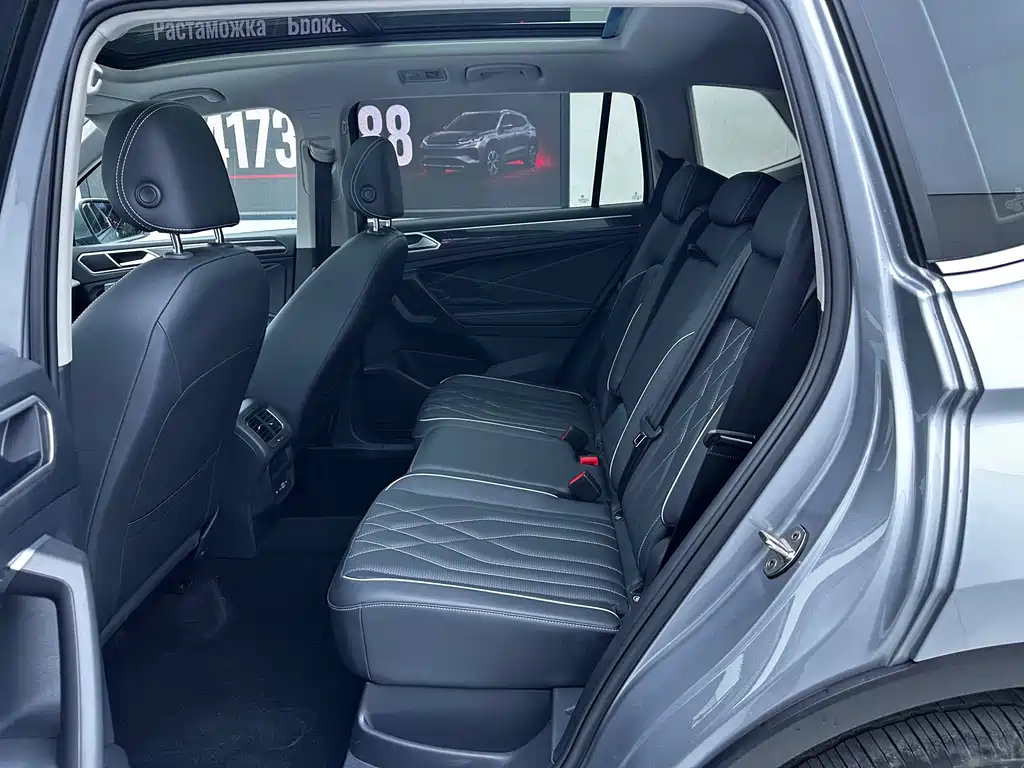Volkswagen Tiguan L — миниатюра 5