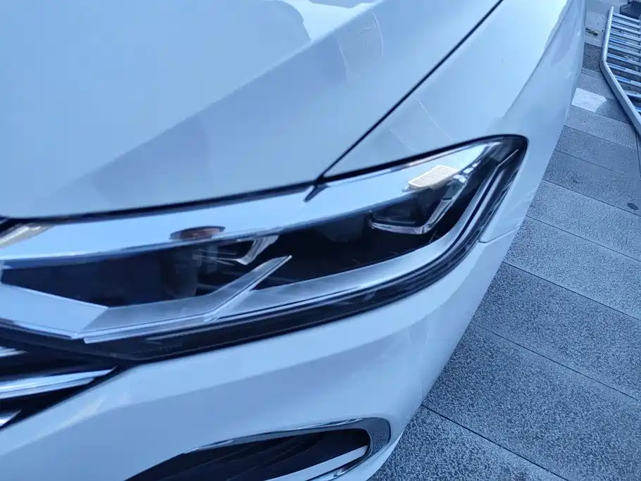Volkswagen Lavida — миниатюра 5