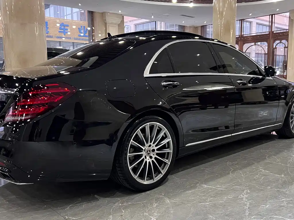 Mercedes-Benz S-Class — миниатюра 4