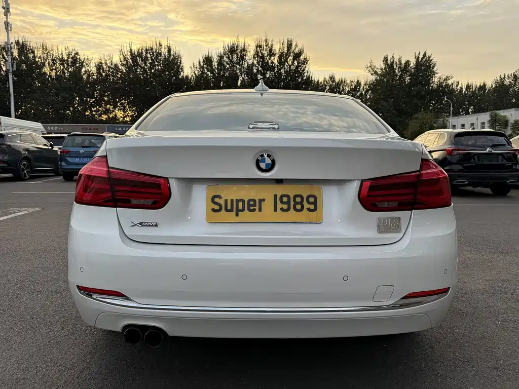 BMW 3 Series — миниатюра 5