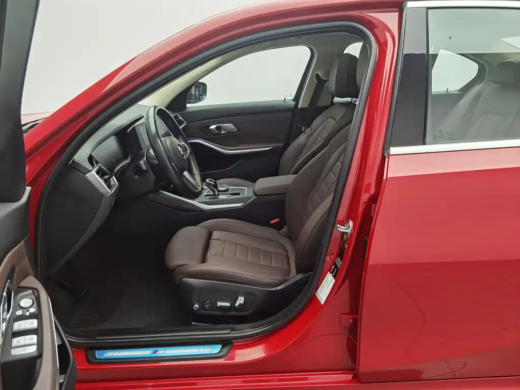 BMW 3 Series — миниатюра 10