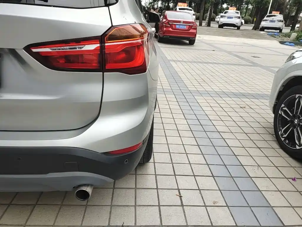 BMW X1 — миниатюра 8