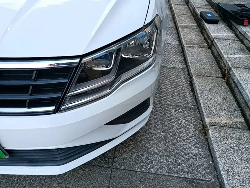 Volkswagen Jetta — миниатюра 24