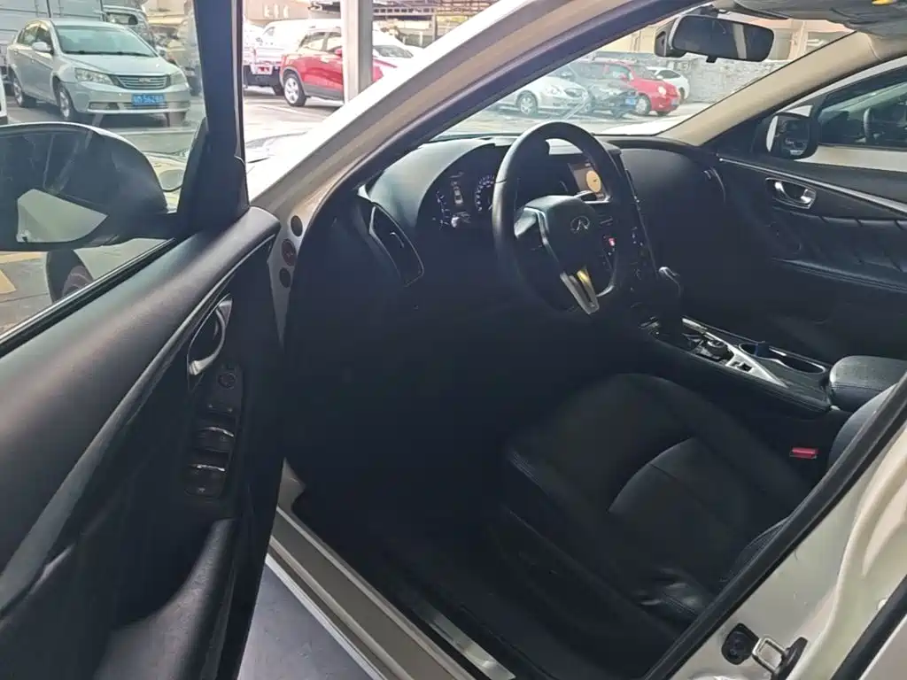 Infiniti Q50L — миниатюра 16