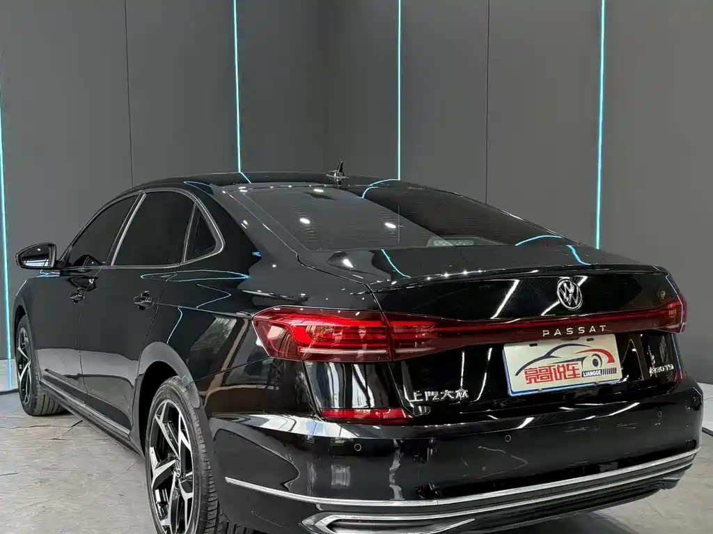Volkswagen Passat — миниатюра 6