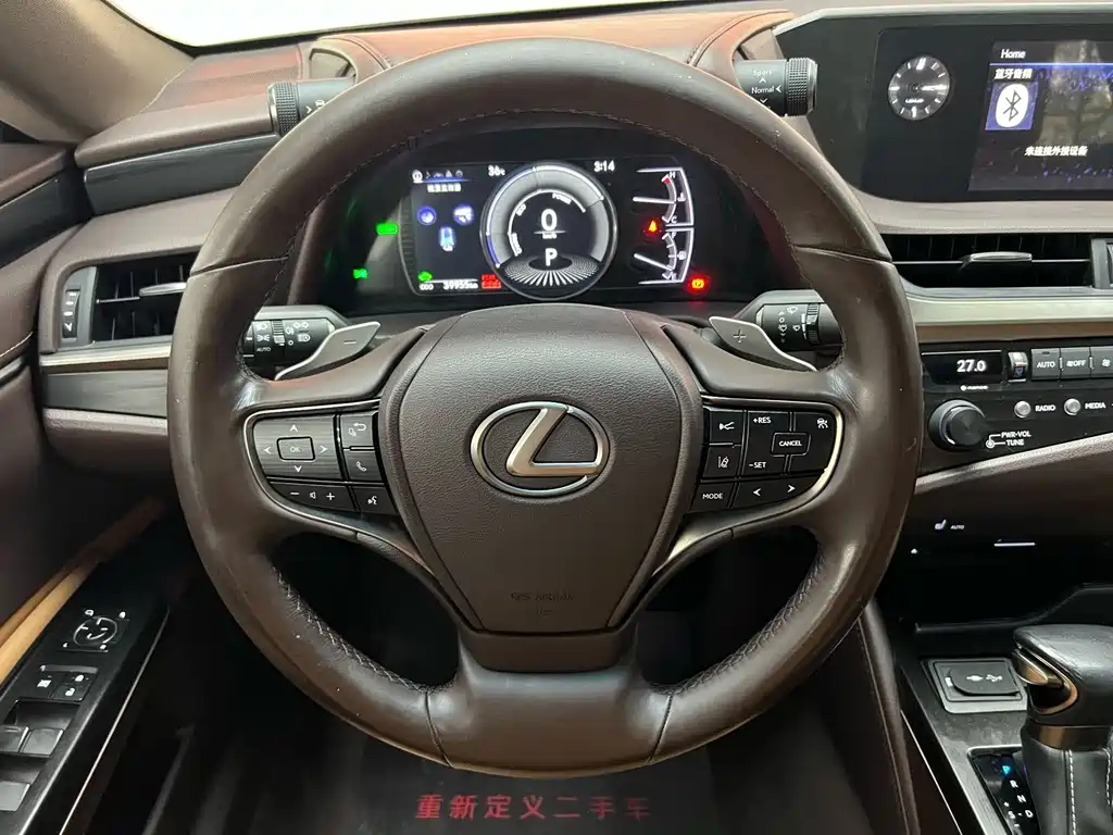 Lexus ES — миниатюра 14