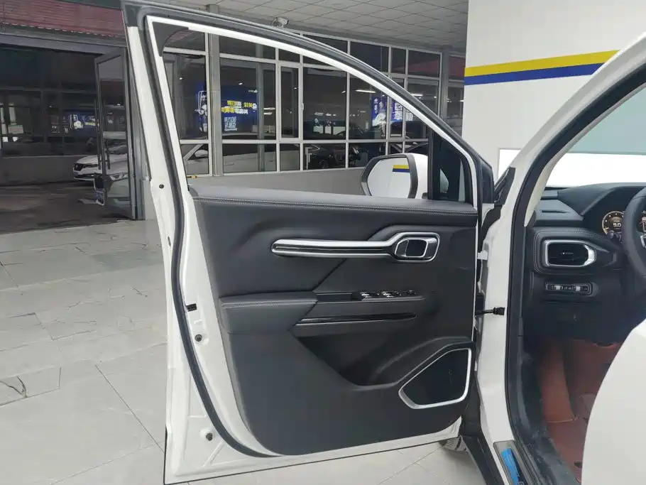 Geely Haoyue — миниатюра 7