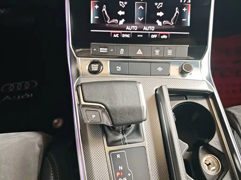 Audi A6L — миниатюра 14