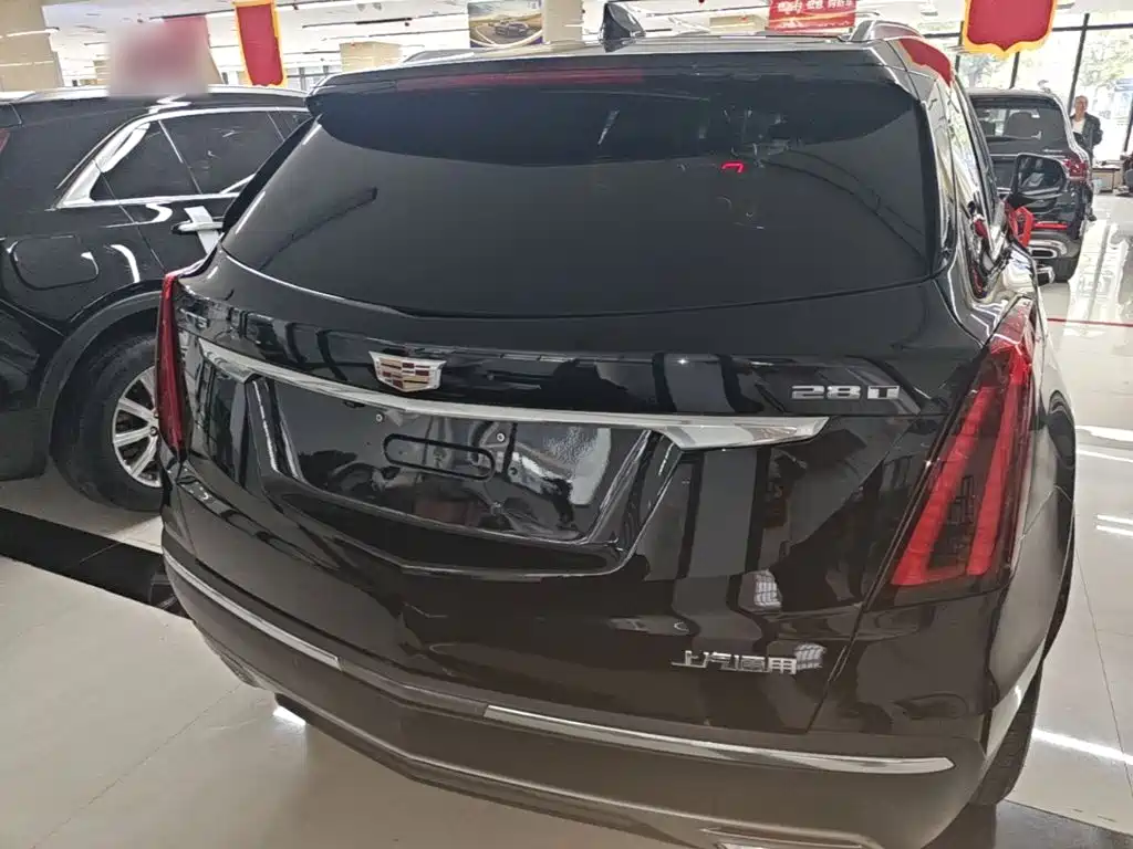 Cadillac XT5 — миниатюра 6