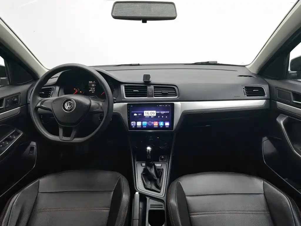 Volkswagen Lavida — миниатюра 5