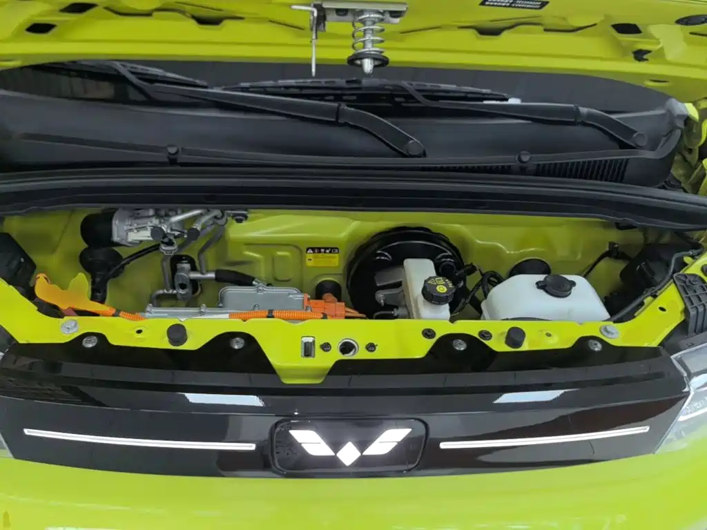 Wuling MINIEV — миниатюра 20