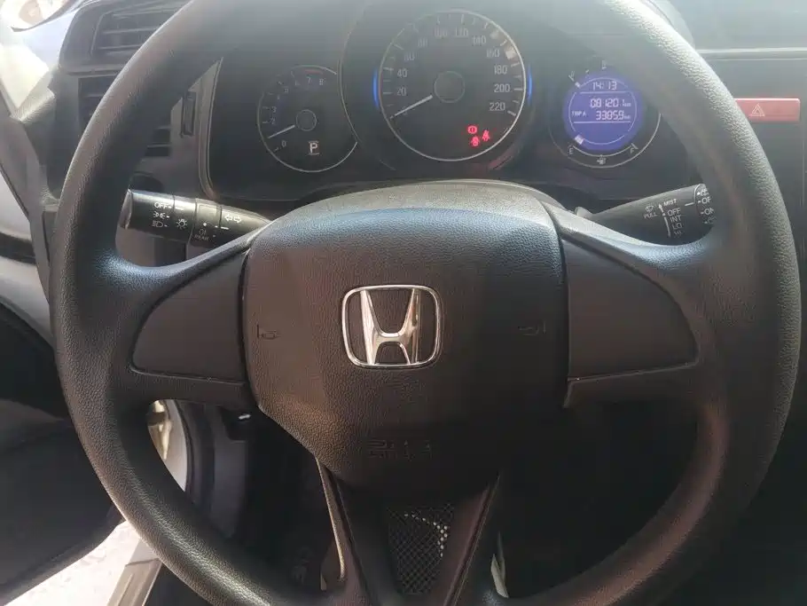 Honda Fit — миниатюра 15