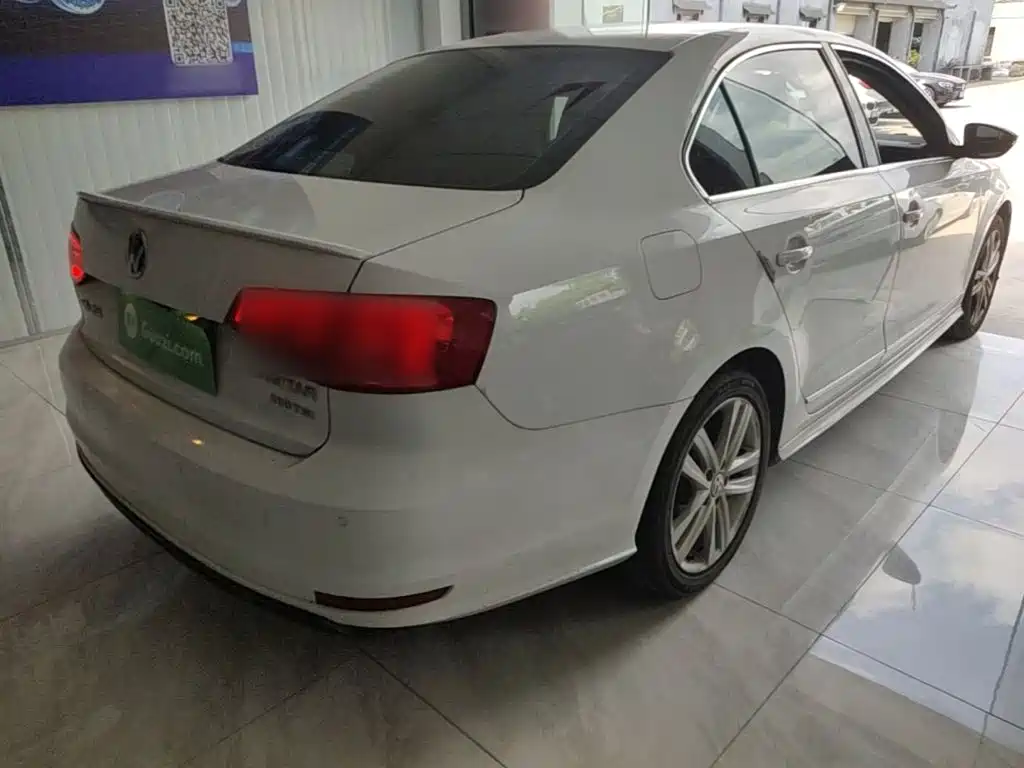 Volkswagen Sagitar — миниатюра 7