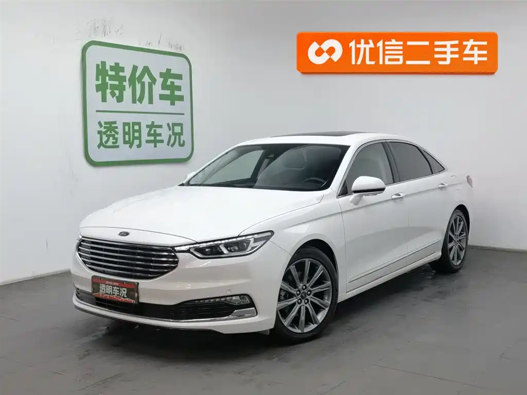 Ford Taurus 2019
