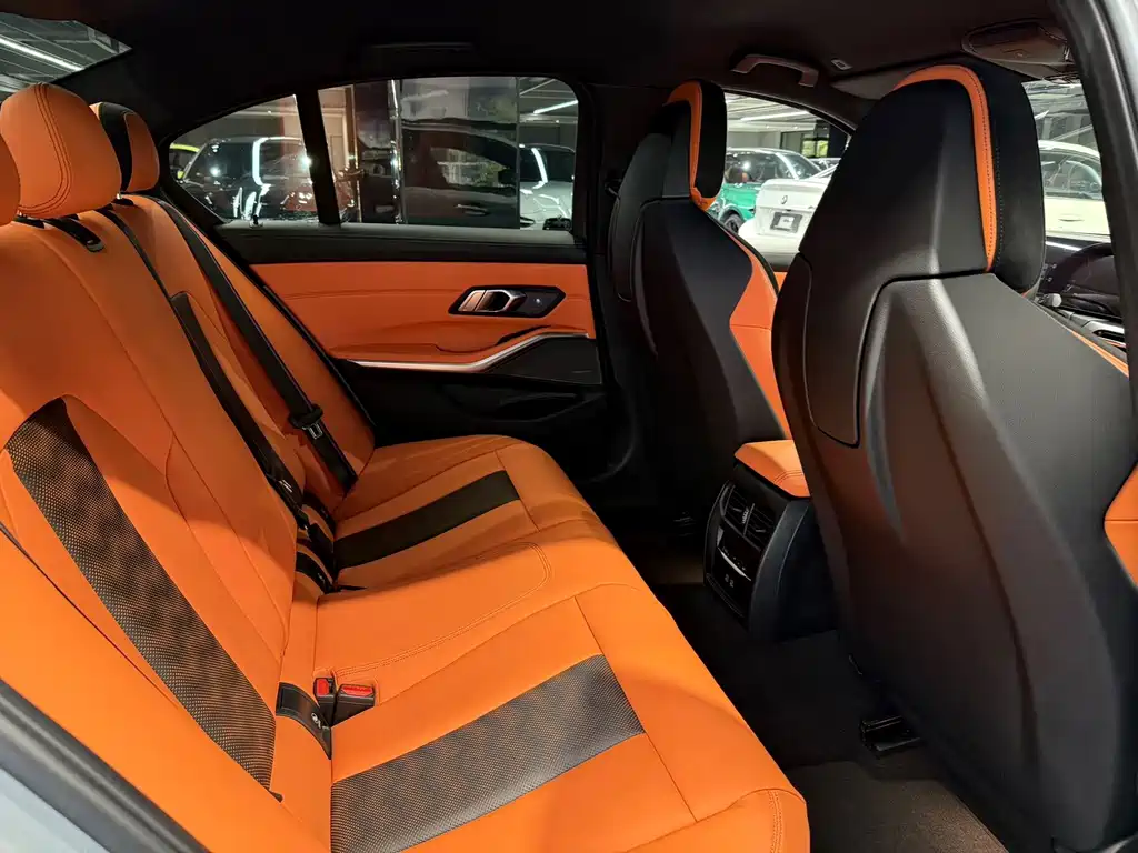 BMW M3 — миниатюра 12