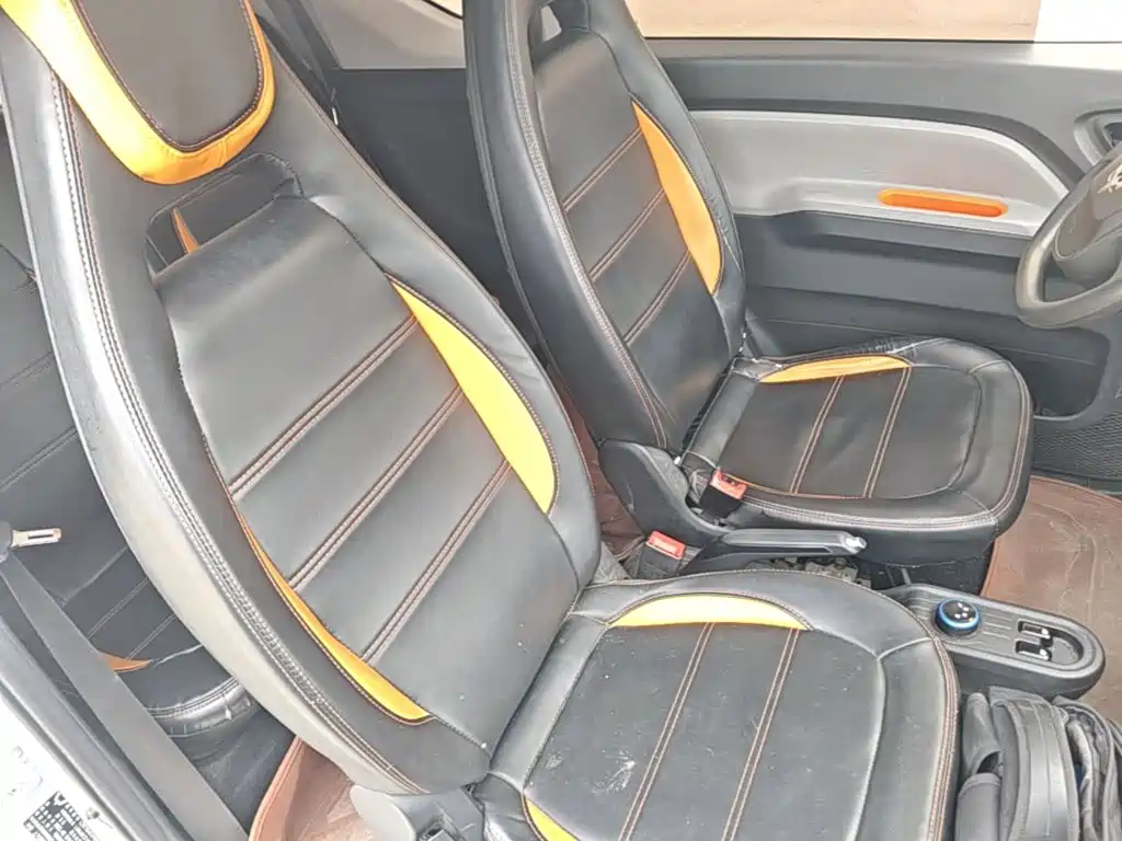 Wuling MINIEV — миниатюра 25