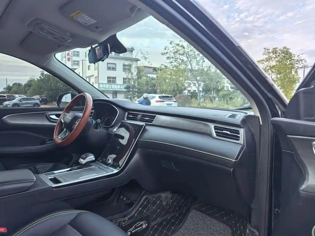 Roewe RX5 — миниатюра 18