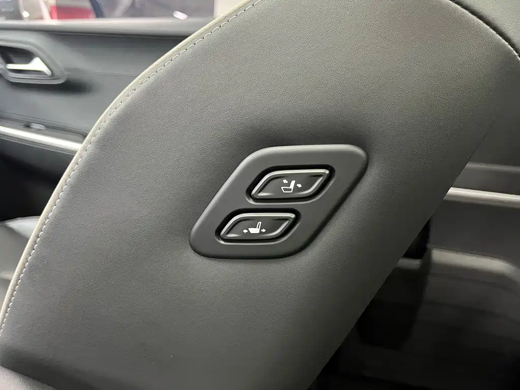 Hyundai Custo — миниатюра 15