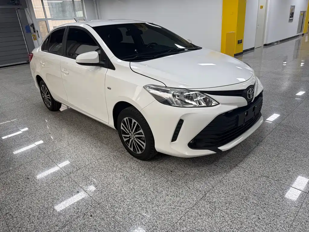 TOYOTA VIOS