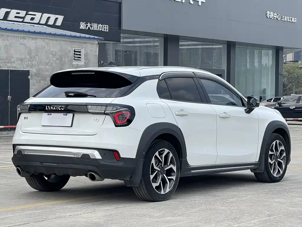Lynk & Co 02 2019 1.5T DCT Pro VI