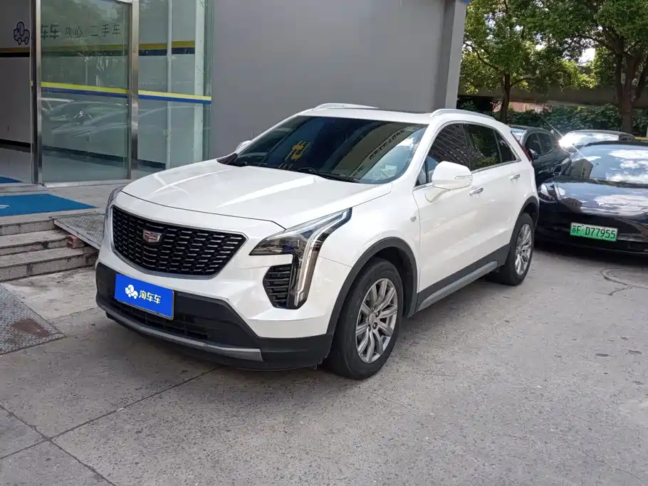 Cadillac XT4