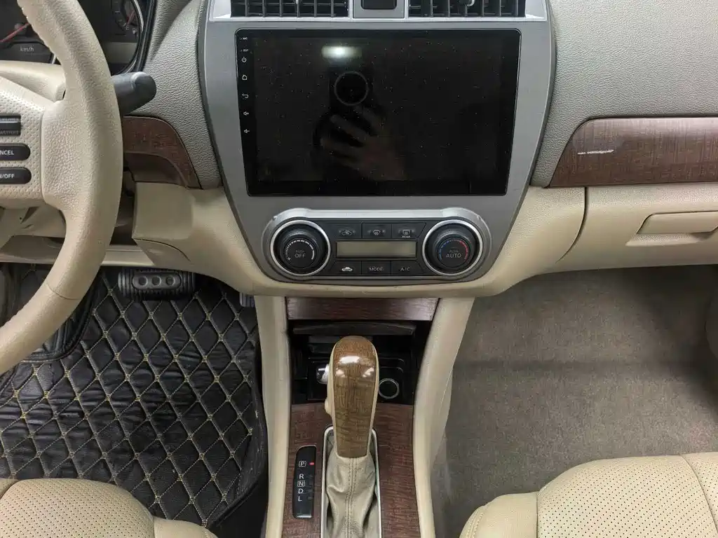 Nissan Sylphy — миниатюра 8