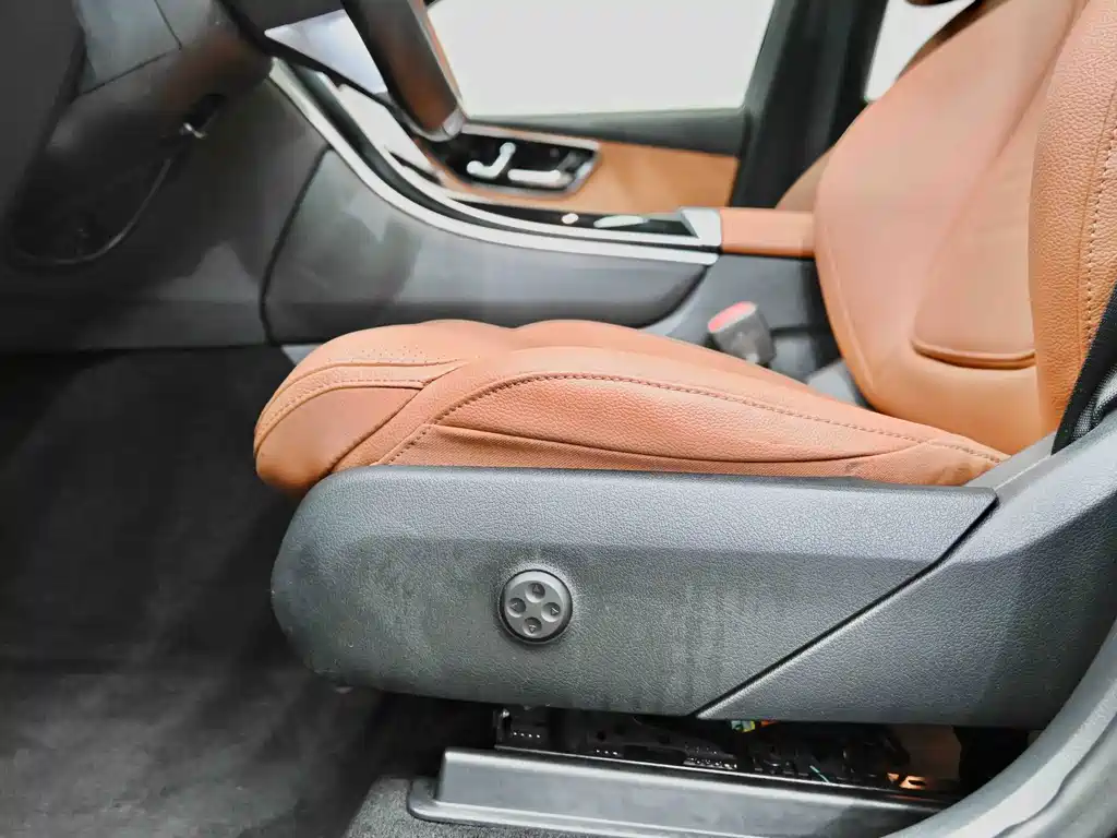 Mercedes-Benz GLC — миниатюра 5