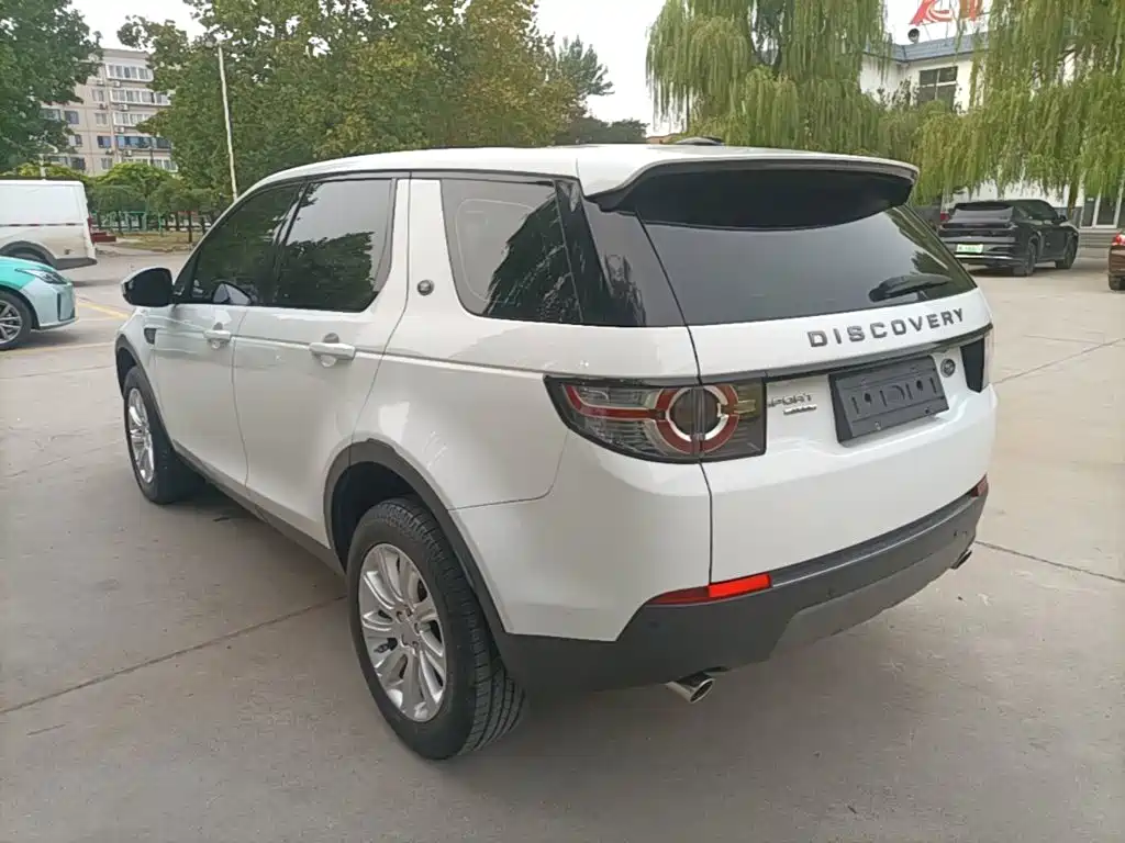 Land Rover Discovery Sport — миниатюра 5