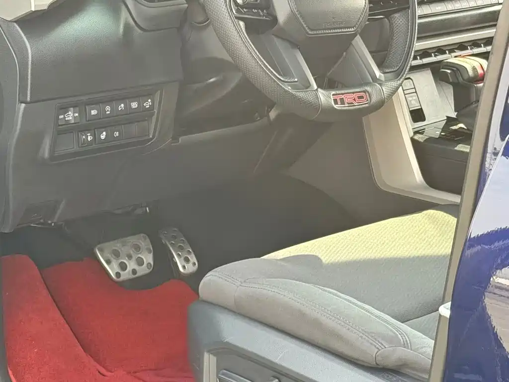 Toyota Tundra 2023 3.5T AT