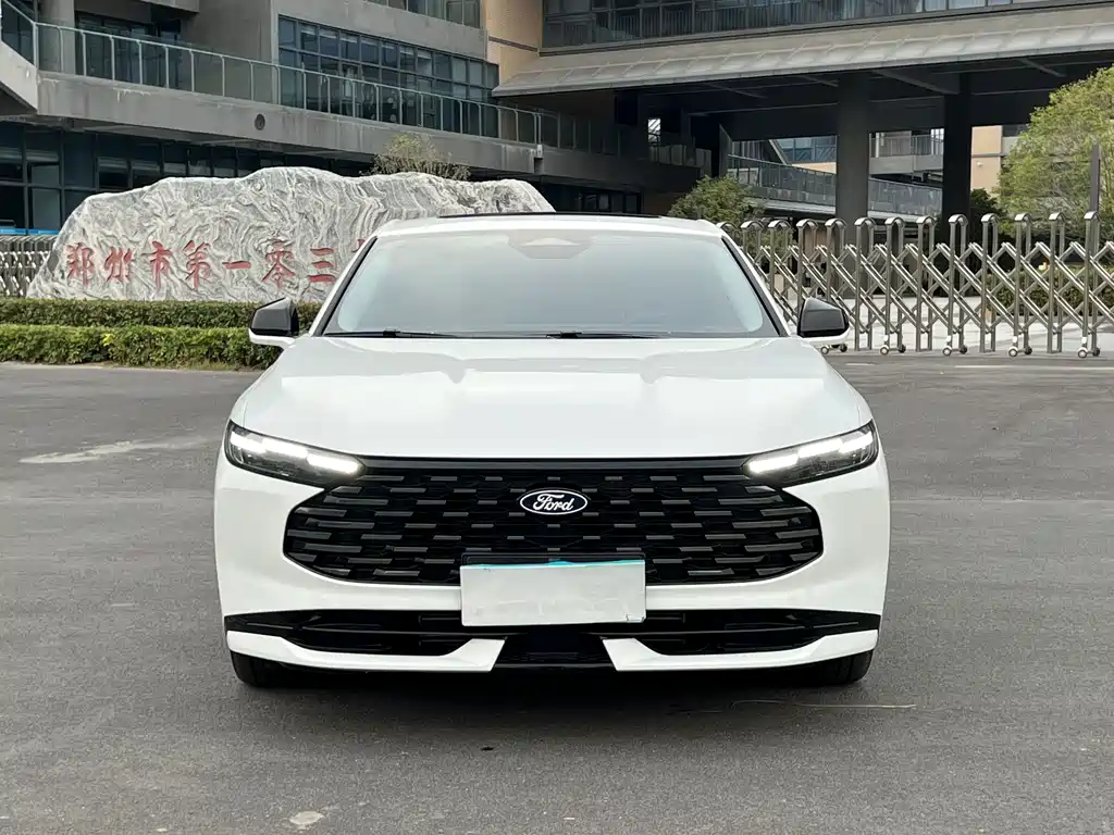 Ford Mondeo — миниатюра 2