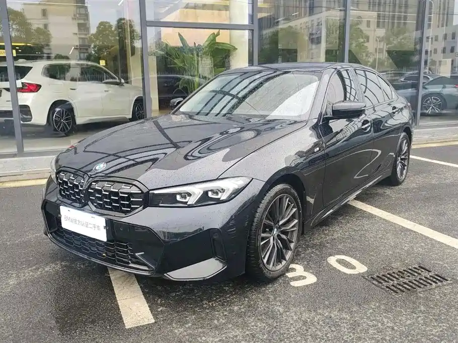 Купить BMW 3 Series