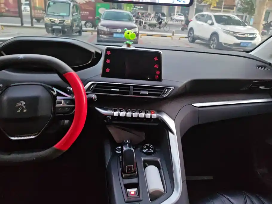 Peugeot 4008 — миниатюра 13