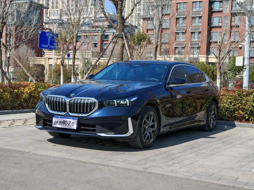 BMW 5 Series 2024