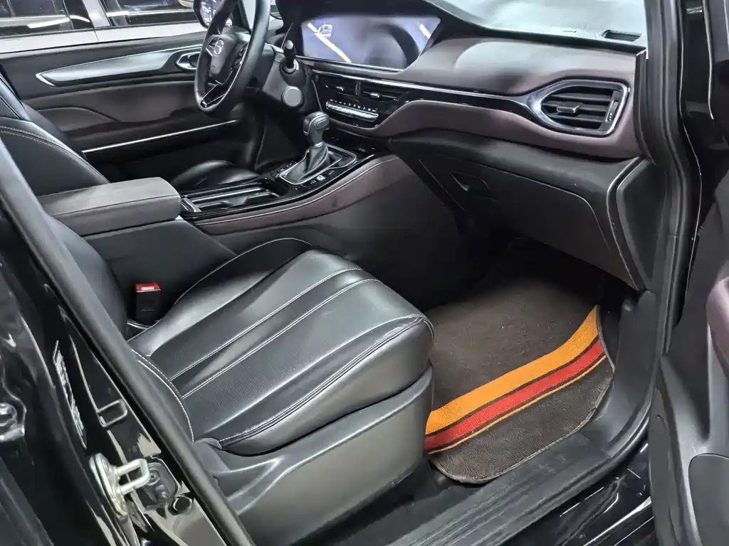 GAC Motor Trumpchi M6 — миниатюра 9