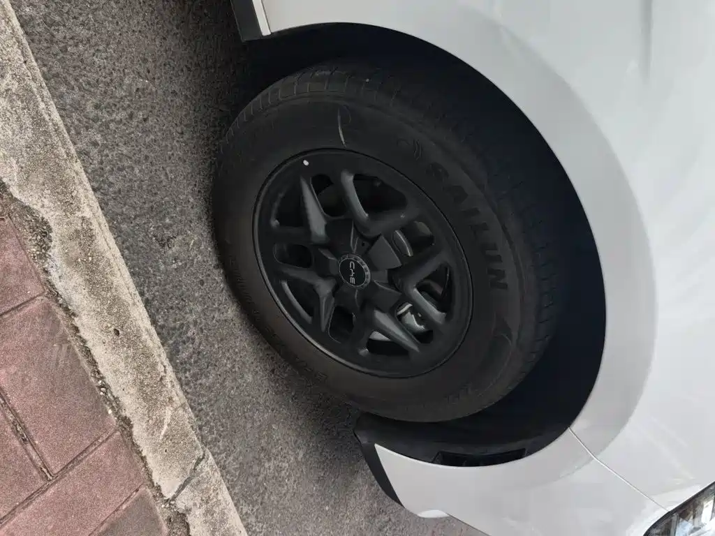 BYD Seal 05 DM-i — миниатюра 25