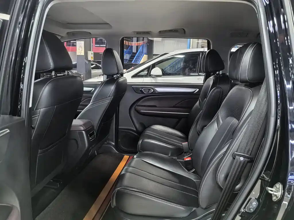 GAC Motor Trumpchi M6 — миниатюра 10
