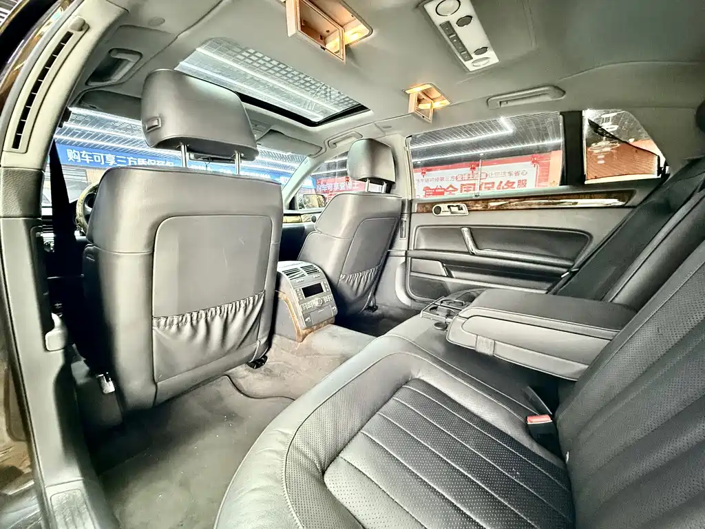 Volkswagen Phaeton — миниатюра 11