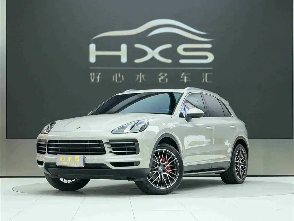Porsche Cayenne 2021