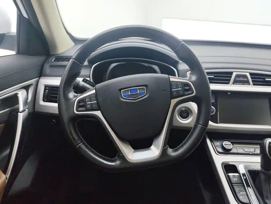 Geely Boyue — миниатюра 14